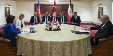 حاشیه اجلاس مجالس آسیایی