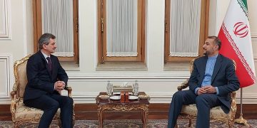 سفیر جمهوری ترکیه