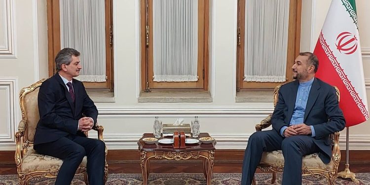 سفیر جمهوری ترکیه