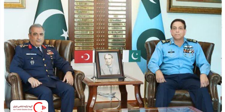 آغاز تولید مشترک جنگنده نسل پنجم تی‌اف-ایکس توسط ترکیه و پاکستان