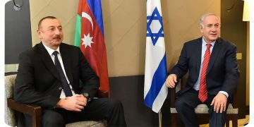 سی و یک سال رابطه سیاه