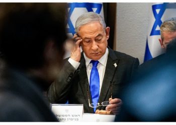 سردرگمی مقامات اسرائیل از حمله ایران به پایگاه های نظامی در عمق خاک این کشور