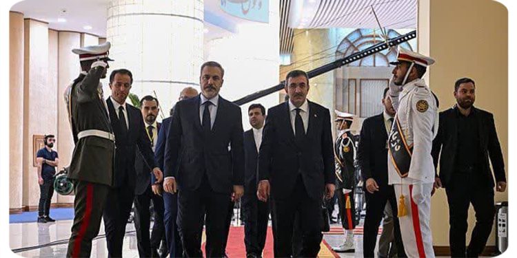 پیام معاون رئیس جمهور ترکیه در خصوص حادثه سقوط هلیکوپتر ایران
