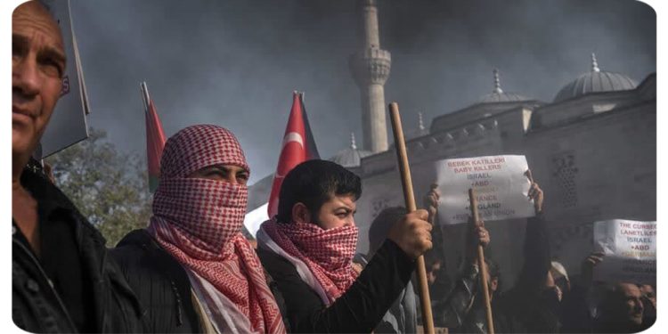 به آتش کشیدن سفارت اسرائیل در ترکیه