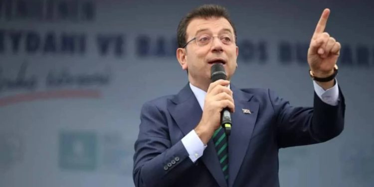 Istanbul Mayor Detained by Security Forces