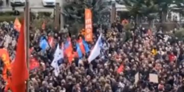 Massive anti-Erdogan protests in Istanbul