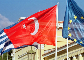 تهدید ترکیه به توقف فرآیند عضویت در اتحادیه اروپا توسط آلمان