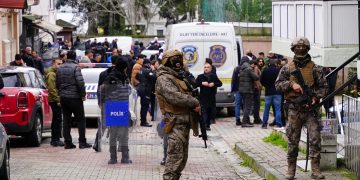 دستگیری 105 نفر به ظن همکاری با گروه تروریستی داعش در ترکیه