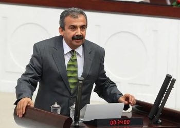 جراحی اضطراری قلب برای سری ثریا اوندر نایب رئیس مجلس ترکیه