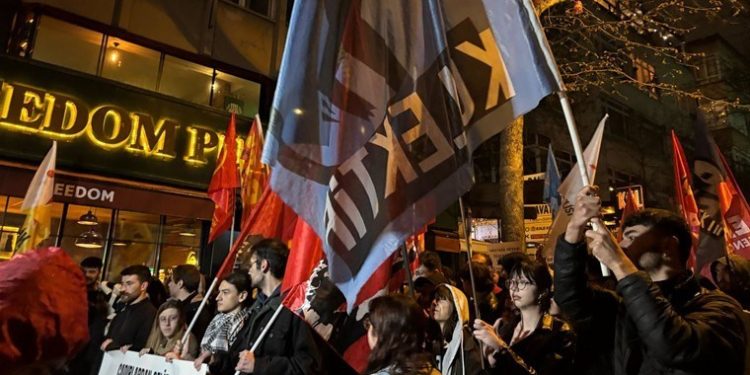 بازداشت ۱۱ دانشجو در اعتراضات آنکارا