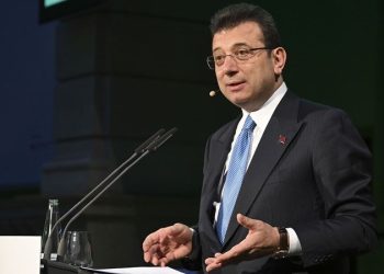 اکرم امام‌اوغلو درباره فاجعه یخبندان کشاورزی اظهار داشت: تمام امکانات باید بسیج شوند