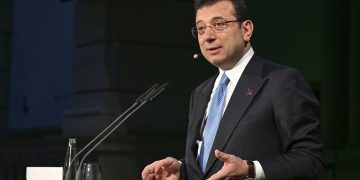 اکرم امام‌اوغلو درباره فاجعه یخبندان کشاورزی اظهار داشت: تمام امکانات باید بسیج شوند