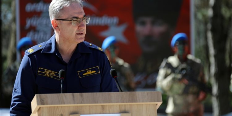 جلوگیری اسرائیل از ورود کمک‌های بشردوستانه به غزه خلاف قوانین بین‌المللی است