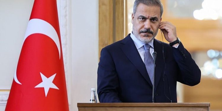 گفتگوی وزیر خارجه ترکیه با حماس درباره آتش بس