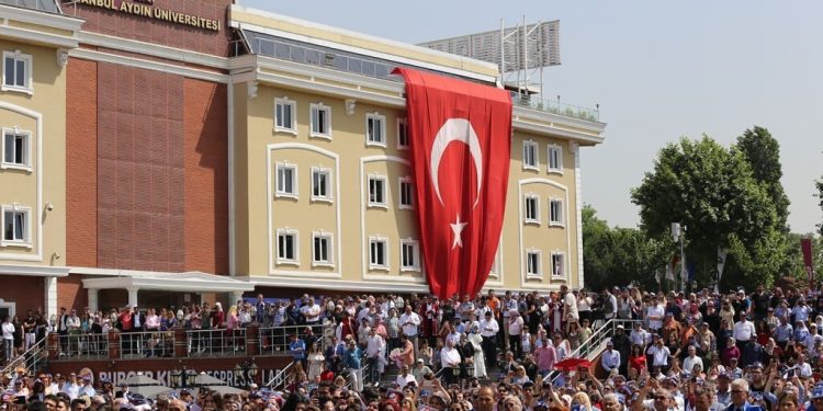 ترکیه در جمع ۱۰ کشور برتر جذب دانشجوی بین المللی