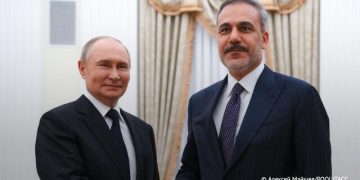دیدار وزیر خارجه ترکیه با پوتین در کرملین؛ محوریت مذاکرات بحران اوکراین