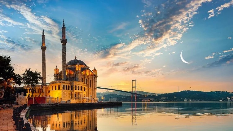 تحلیل ساختار فرهنگی ترکیه بین 2024 تا 2025