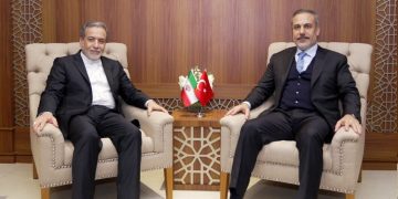 دیدار وزرای امور خارجه ترکیه و ایران