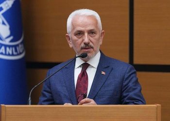 Uskudar Municipal Council Member Resigns from Justice and Development Party