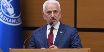 Uskudar Municipal Council Member Resigns from Justice and Development Party