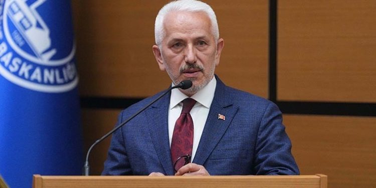 عضو مجلس بلدية أسكودار يستقيل من حزب العدالة والتنمية