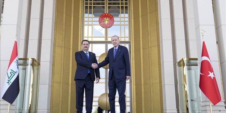 استقبال رسمی اردوغان از نخست وزیر عراق در آنکارا