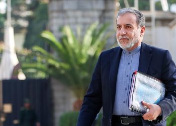 ایران و اروپا دور جدید مذاکرات را در استانبول برگزار می‌کنند