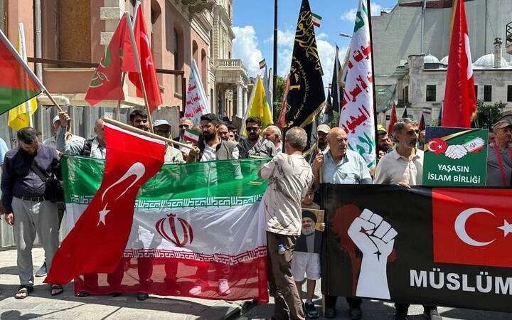 Türk halkının İran'la dayanışması