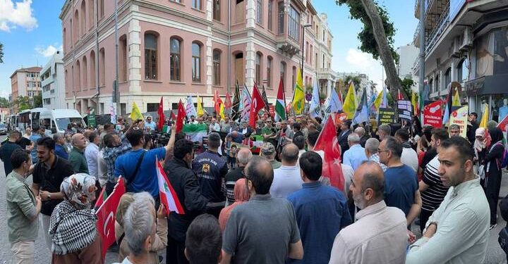همبستگی مردم ترکیه با ایران
