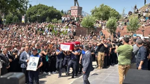 Manisa, sevilen belediye başkanı Ferit Zörek'i kaybetmenin yası içinde