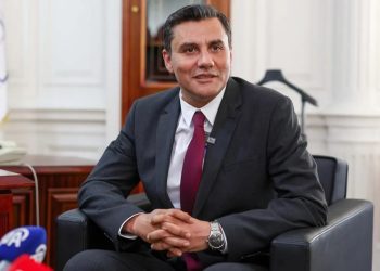 شهردار مانیسا پس از برق گرفتگی در وضعیت بحرانی