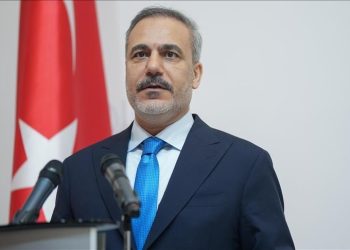 وزیر خارجه ترکیه گفت‌وگوهای تلفنی گسترده‌ای با مقامات منطقه‌ای و بین‌المللی انجام داد