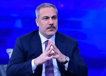 وزیر خارجه ترکیه: منطقه در آستانه تشدید تنش ها