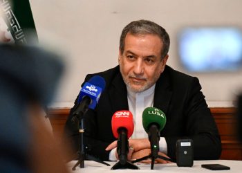 عراقچی به استانبول می رود