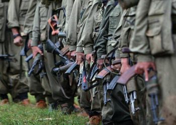 مراسم تاریخی در سلیمانیه؛ تحویل سلاح پ.ک.ک