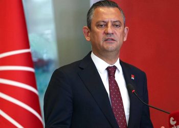 تشدید تنش ها در حزب CHP پس از بازداشت شهرداران وابسته