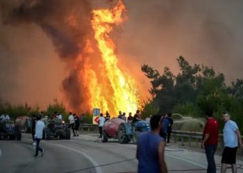 ادامه بحران آتش سوزی