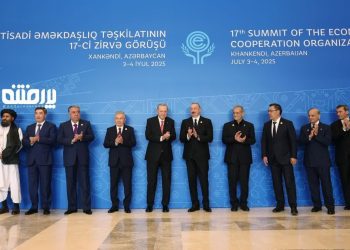 آغاز هفدهمین نشست اکو در آذربایجان