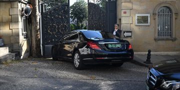 ادامه رایزنی‌های هسته‌ای ایران و اروپا در استانبول