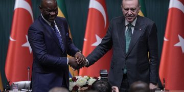 اردوغان میزبان همتای گابونی با امضای 8 توافقنامه دوجانبه