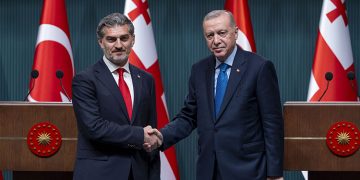 استقبال رسمی اردوغان از رئیس‌ جمهور گرجستان