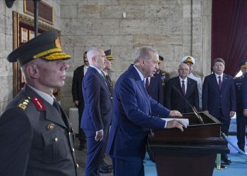 تغییرات اساسی در ساختار فرماندهی نیروهای مسلح ترکیه پس از نشست شورای عالی نظامی