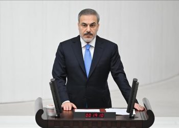 هشدار فیدان درباره گسترش جنگ در منطقه