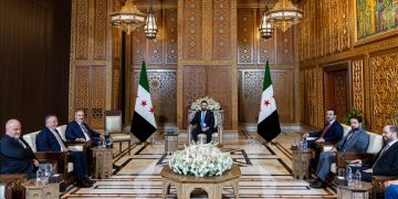 وزیر امور خارجه ترکیه در دمشق با بشار اسد دیدار کرد