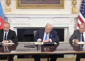 امضای توافق صلح آذربایجان و ارمنستان