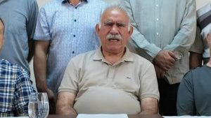 Öcalan’dan Özgür Özel’e Mesaj ve Demirtaş’a Eleştiri