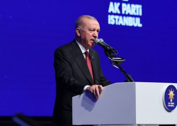 اردوغان: گام به گام به سوی ترکیه عاری از تروریسم پیش می رویم