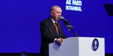 اردوغان: گام به گام به سوی ترکیه عاری از تروریسم پیش می رویم