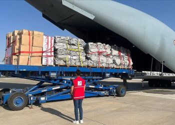 ارسال کمک ترکیه به زلزله زدگان افغانستان