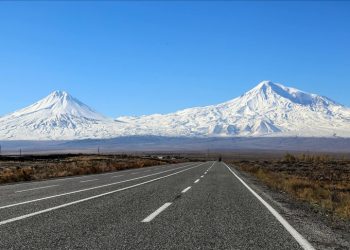 حذف نماد کوه آغری از مهرهای مرزی ارمنستان